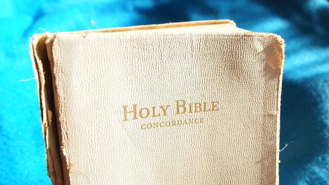 bible-1166241_1280
